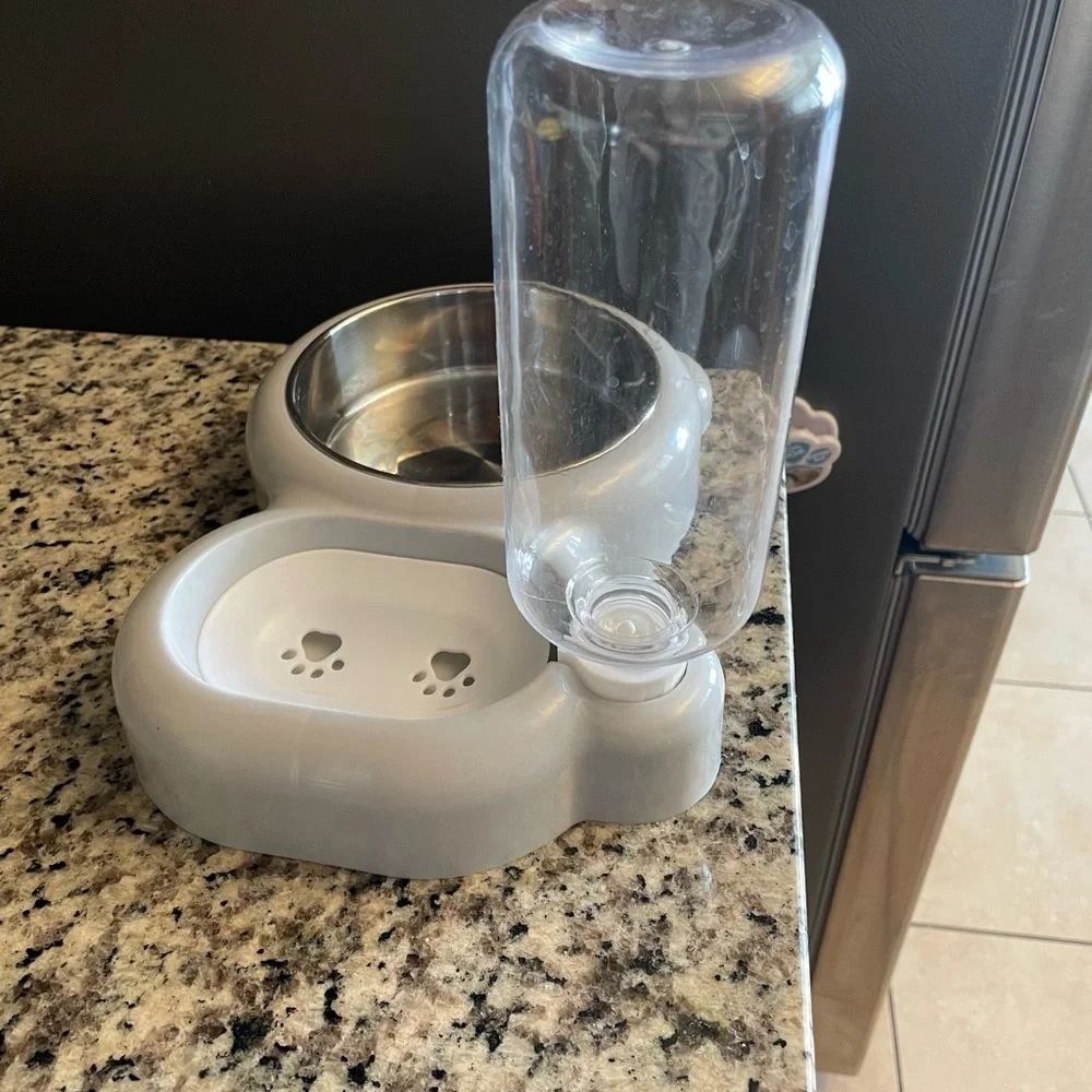 Grey Pet Bowl Set with Water Dispenser